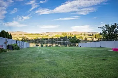 Image de Charming 2-bedroom shop house on the beautiful Columbia River