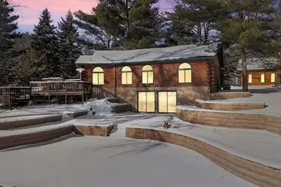 Lakeside Log Cabin w/Firepit, Dock, King Bed, Game Room, Scenic Relaxation