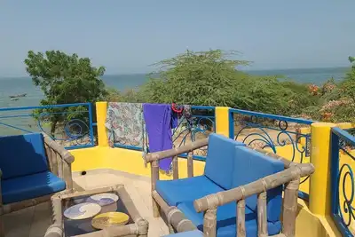 Image de Villa avec piscine face à la mer Mbour
