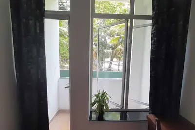Image de 3-bedroom upstairs apartment, Retreat for families and small groups. Nugegoda