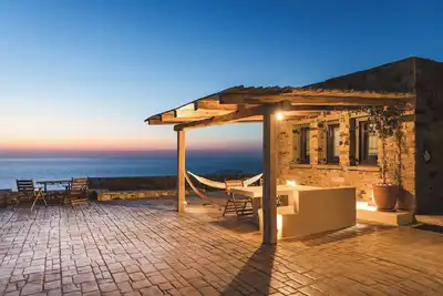 Image de “Blue view”, uphill - Deux Chambres Maison, Couchages 5