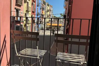 Image de Apartment San Telmo, 2nd Floor, In Old Town, Next To Beach Center
