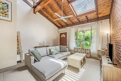 Image de 2 Bedroom Villa close to the creek.