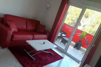 Image de collines Nice Cote d'Azur : 2 pièces, 4 couchages, meublé avec terrasse & vue