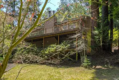 Image de Moonrise Forest Retreat~Game Room~Bonus Space~Ev