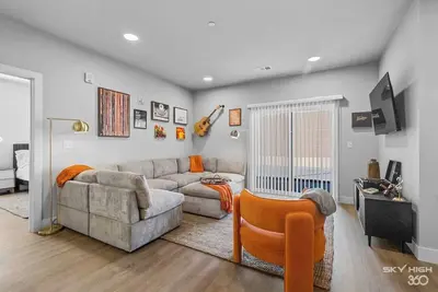 Image de Cozy 2br Monthly Rental – Minutes to Corporate Campus & Hospitals