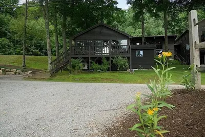 Image de Come stay at our four season resort!