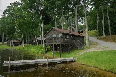 Image de Come stay at our four season resort!