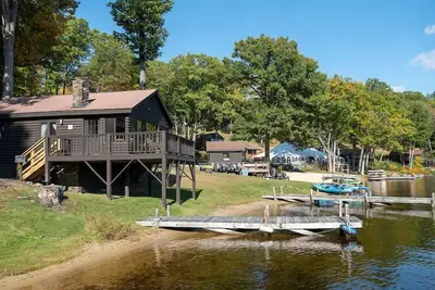 Image de Come stay at our four season resort!