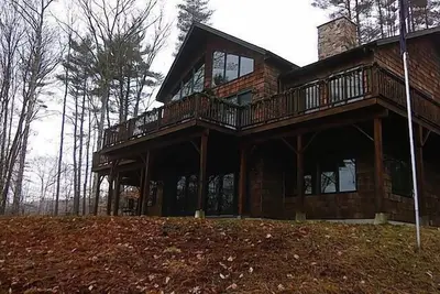 Image de Come stay at our four season resort!