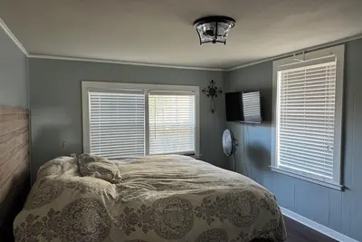 Image de Charming 2-bedroom house on Medina Lake