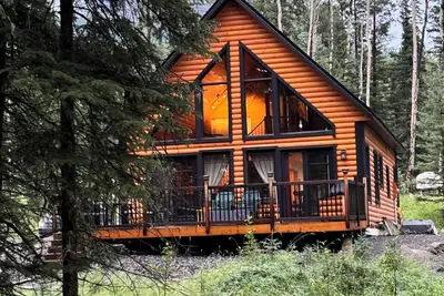 Image de Cozy Cabin on Coliseum Mountain 3 Bedrooms with bunk beds