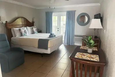 Image de Charming Studio with King Bed in lovely Dunedin!