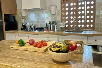 Image de 2 Br-Design Gem w balcony´s in the Wall City 304