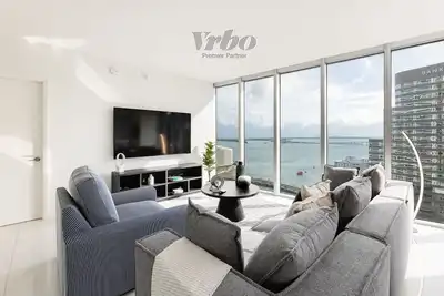 Image de Icon W Brickell Endless Ocean View Corner 2br/2b #3208