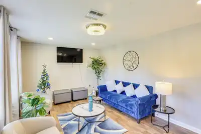 Image de 14 Mi to Montgomery: Updated Home Near Maxwell Afb
