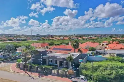 Image de Opal 90 Apartment · Apartment w/ Pool in Noord