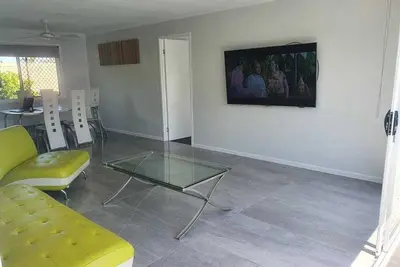 Image de Family holiday home in peaceful Ashmore Gold Coast 4 beds 3 baths