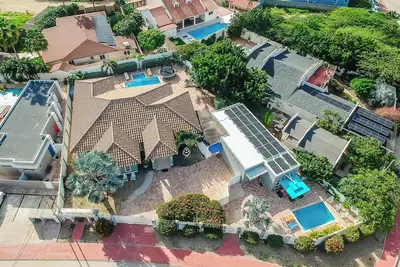 Image de Perfect Family Getaway: 3bdr Home w/Pool & Bbq