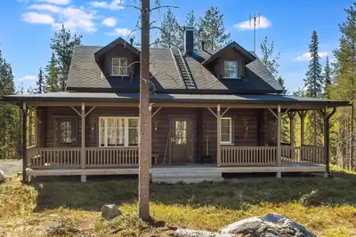 Image de Kiehtäjän kuohu by Interhome