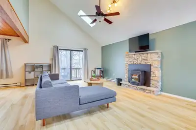 Image de Ski, Hike, Swim & More: Pocono Farms Family Home