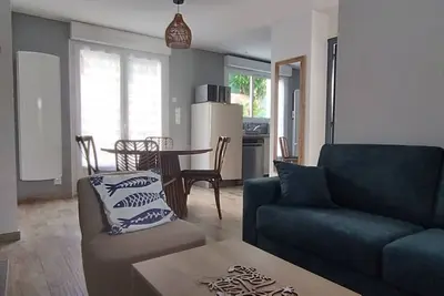 Image de Apt 4 pers, classé 3*, marché à 3 min à pied et plage à 10 min