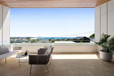 Image de Luxury Beach House with North Facing Views