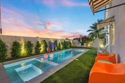 Image de Coachella Oasis: 4br w/ Heated Pool, Spa & Game Room
