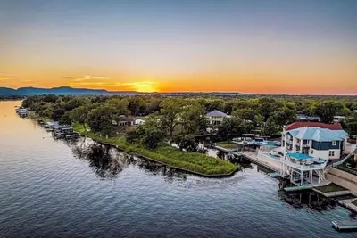 Image de Big Blue on Lake Lbj with Pool & Spa