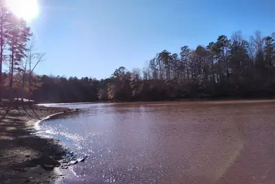 Image de Spacious House on the hill, Lake access, quiet, Central to Clemson and Seneca