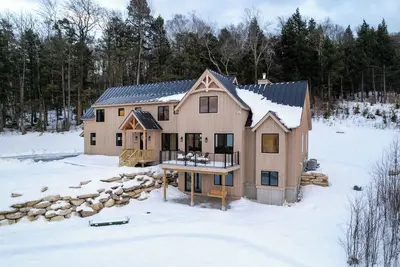 Image de New 6-Br Luxury Home 6 Min from Stratton w/hot tub