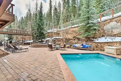 Image de 1br Condo w/ ski-in, ski-out access - 5-Star Timbers in River Run Village!