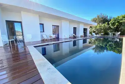 Villa 3 ch avec piscine avec vue mer panoramique sur le golfe de Sagone.