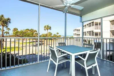 South Seas Beach Villa 2217: Your Island Escape with Stunning Gulf Views!
