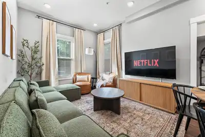 Image de New, Walk to Train, near Harvard+Mit, Free Parking