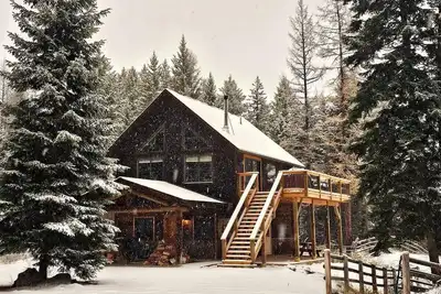 Image de Secluded 15‑Acre Cabin, Whitefish - Mountain views