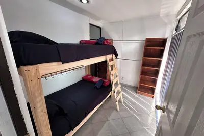 Image de Suite#31|Close to Auto. Mex-Qro.