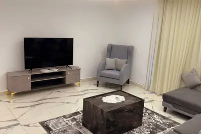 Image de Luxury hotel apartment front off city stars