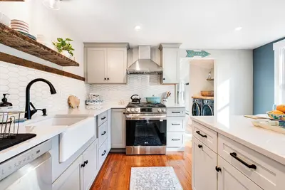 Image de The Pines- Luxury Norwich home 5 miles to Dartmouth