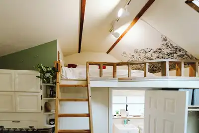 Image de The Nook, a craftsman studio with everything you need