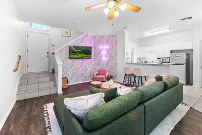 Image de 3-bedroom house in tranquil Austin with Ac, WiFi. Enjoy a peaceful stay!