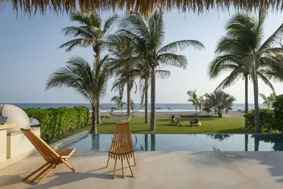 Image de Casa Yaa - La Flia Beachfront Luxury