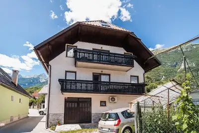 Image de Mountain View Haven Apartments - One Bedroom Apartment with Balcony