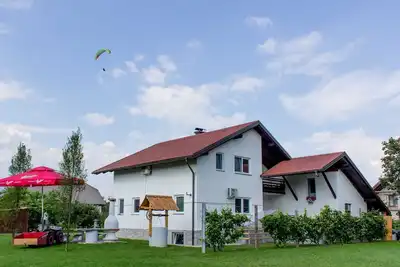 Image de Cozy Holiday Home with Garden, Bbq, and Outdoor Dining Area in Rečica ob Savinji - Two Bedroom Apartment