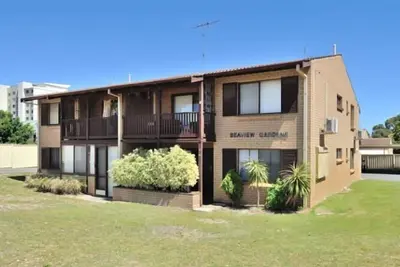 Image de A neat & tidy 2 bedroom unit by the bay