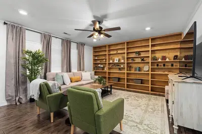 Image de Cave Springs Country Home Close to Everything Nwa Has to Offer