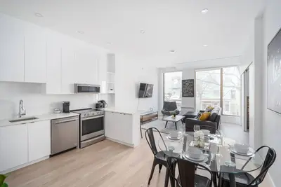 Image de Incredible\\Spacious 1 bedroom\/ Parking- 4 guests