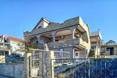 Image de Superbe appartement à Gornji Karin