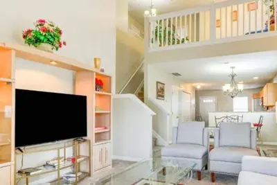 Image de Charming 3-bedroom house in lovely Greensboro with WiFi, Ac