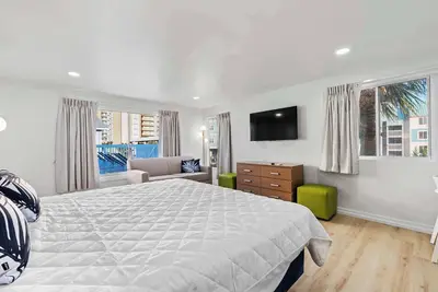 Image de *Updated*Studio|Sleeps 4|Near Beach|Free WiFi